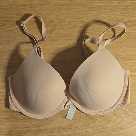 Victoria's Secret PINK Tan Seamless Bra with Adjustable Straps 32C - Picture 1 of 2